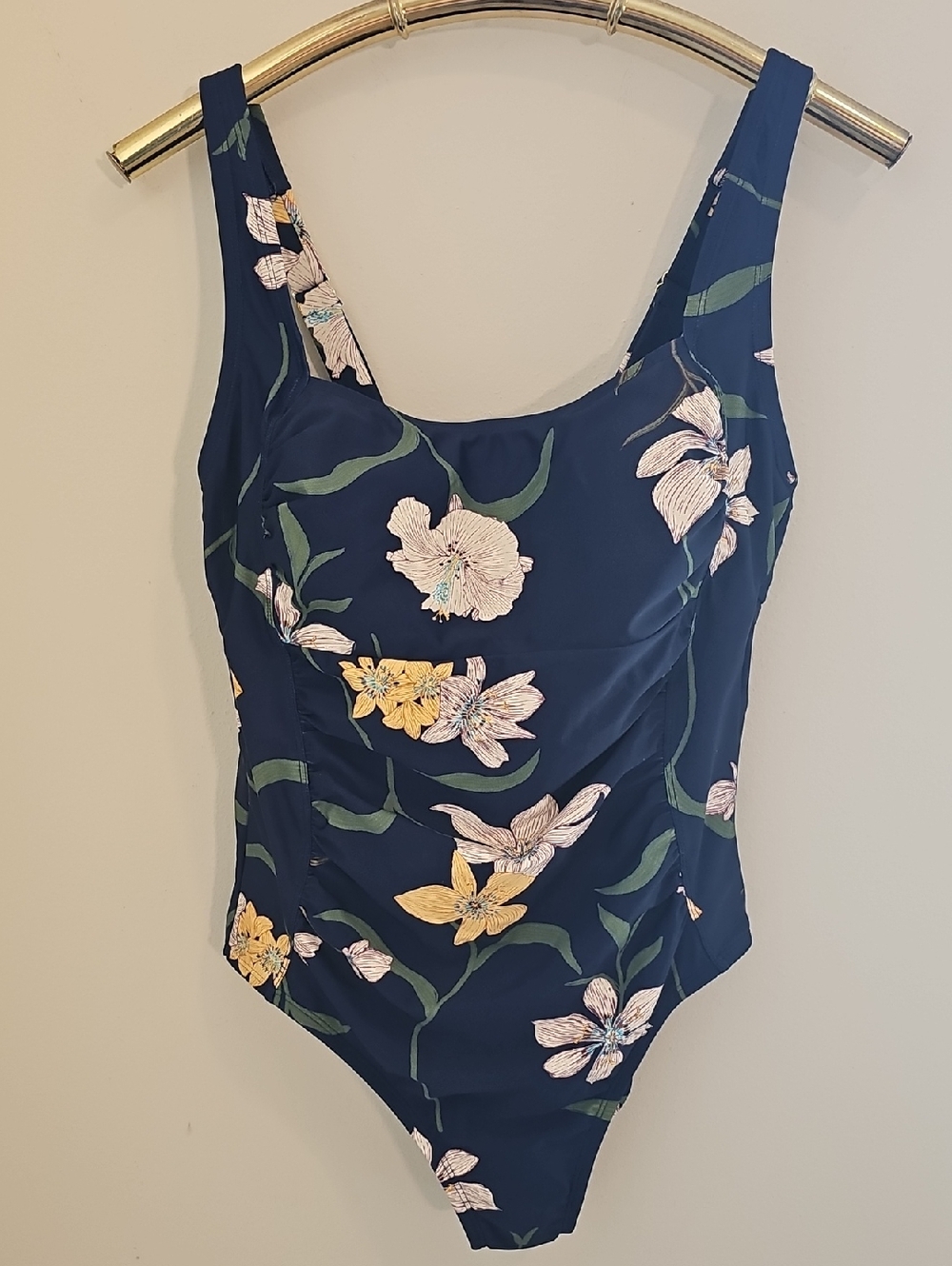 Shade & Shore Navy Floral One-Piece Swimsuit. Modest,‎ Adjutable Strapes. Sz 14.